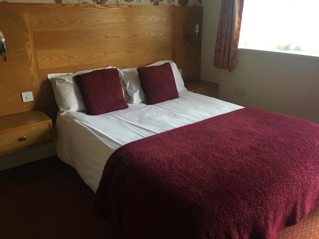 Three Horseshoes Inn Bubbenhall Exteriör bild