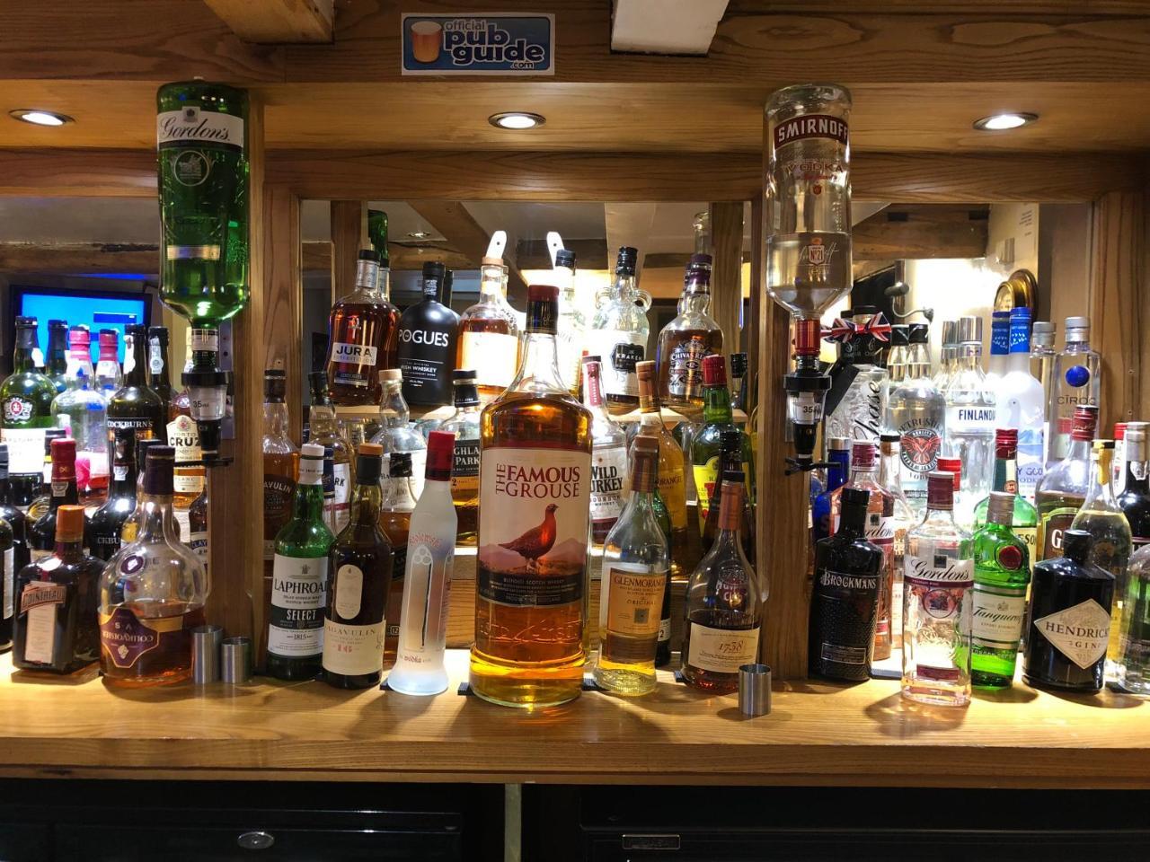 Three Horseshoes Inn Bubbenhall Exteriör bild