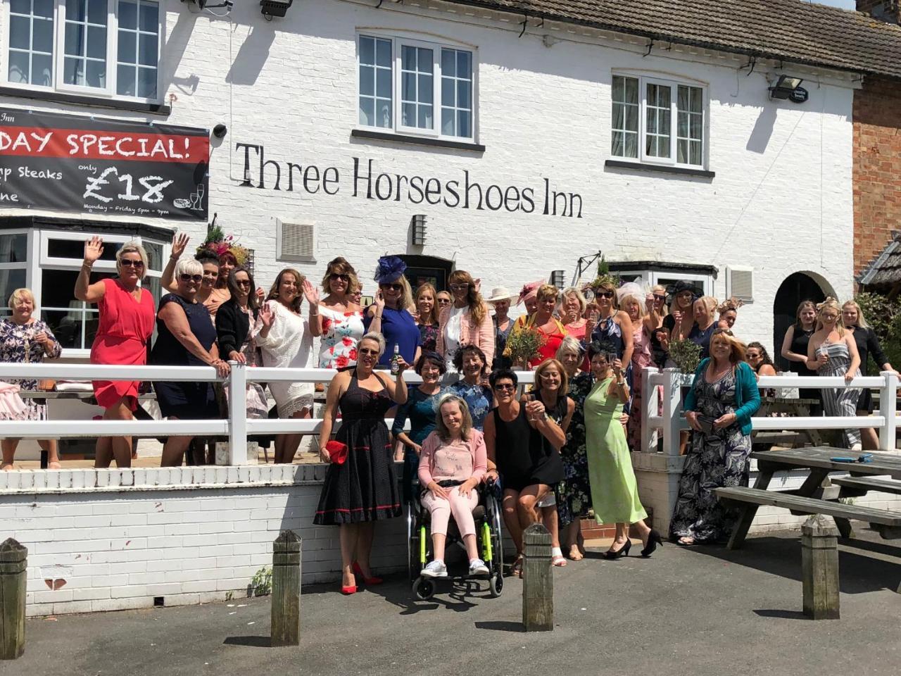 Three Horseshoes Inn Bubbenhall Exteriör bild